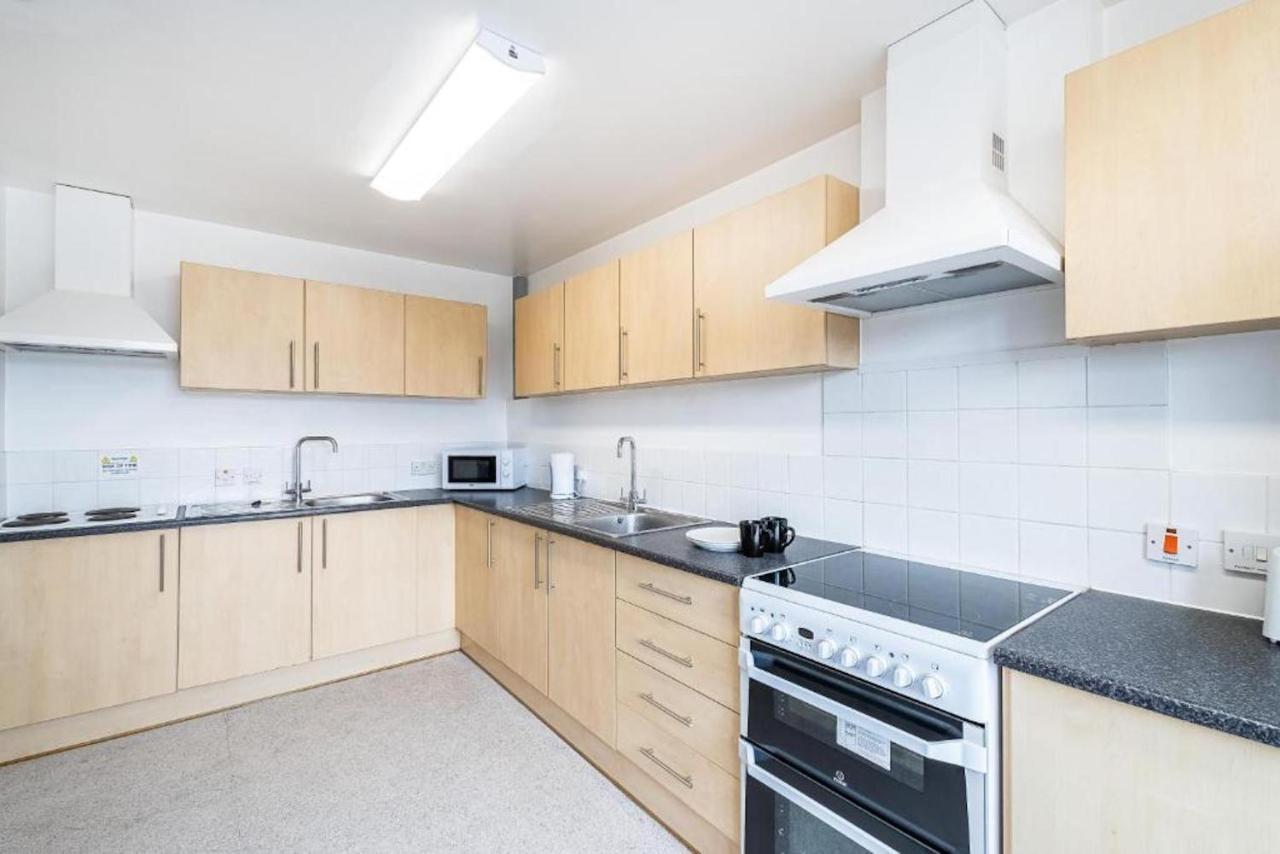 En Suite Rooms, Gillingham - Sk Eksteriør billede